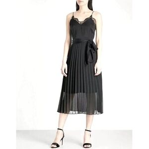 1️⃣3️⃣0️⃣ Sandro Pleated Cami Belted Dress